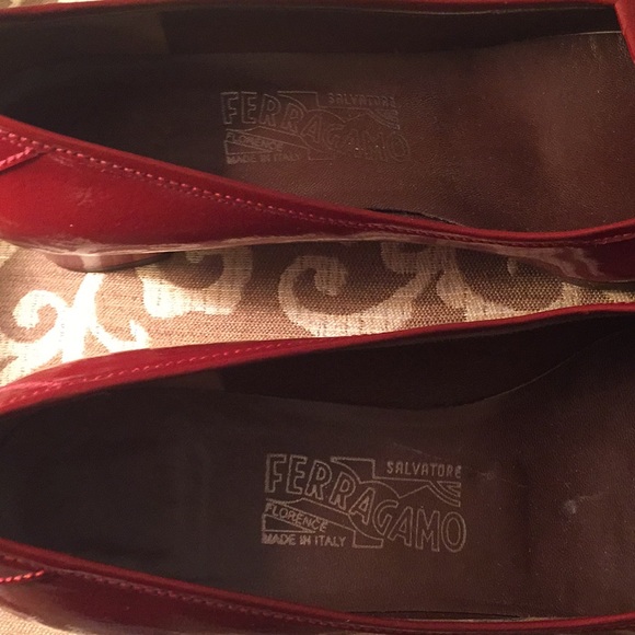 Salvatore Ferragamo red heels - Picture 3 of 7